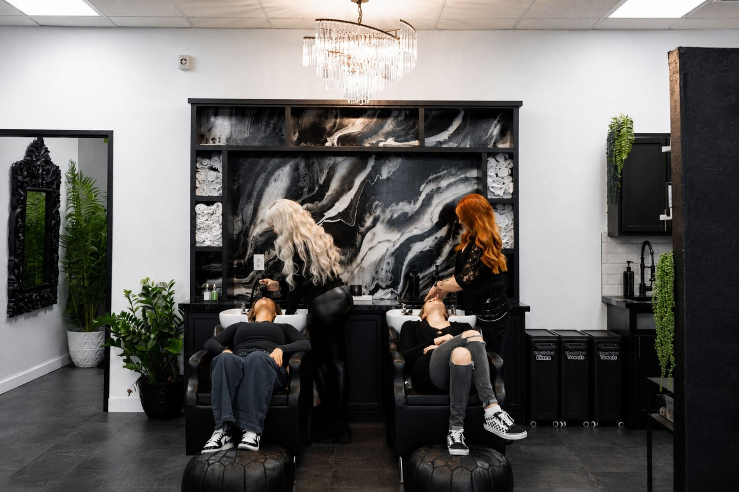1:1 Stylist Success Shadow Day